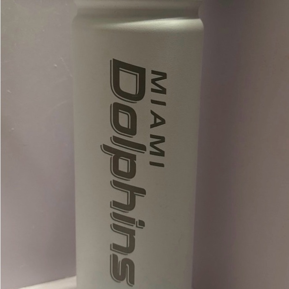 MIAMI DOLPHINS 24oz Stainless Steel Water Bottle (White)